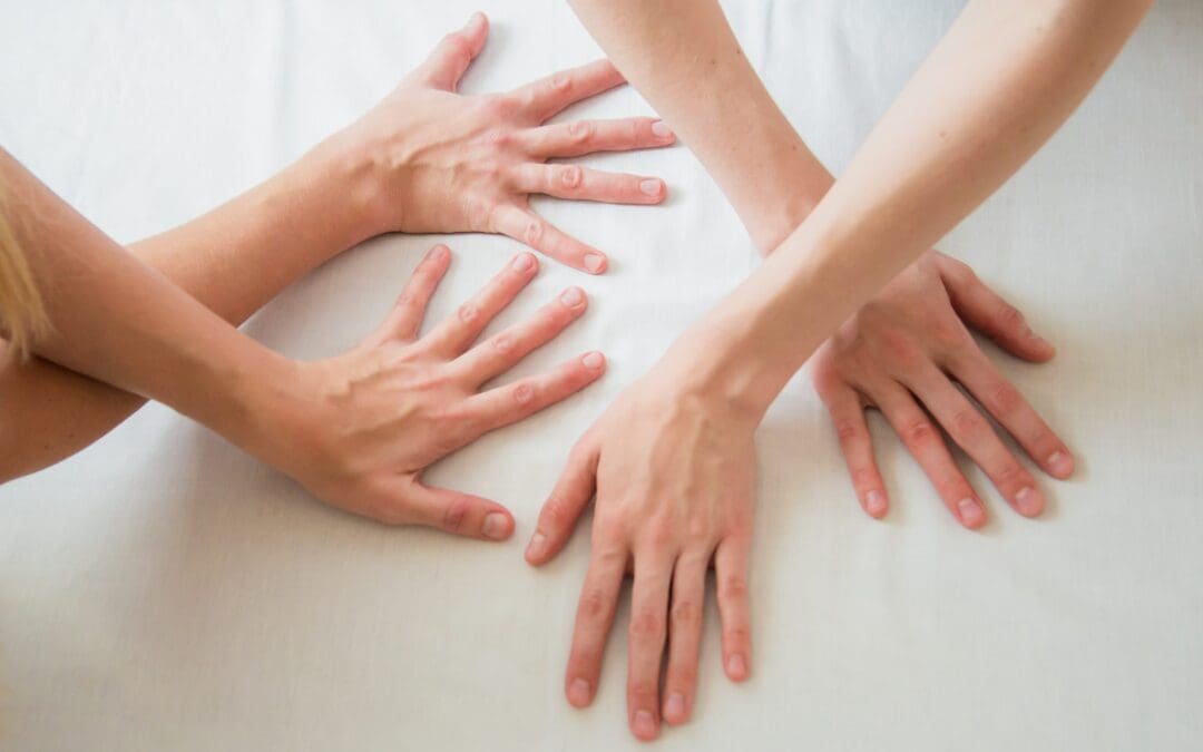 Masajul palmelor, o tehnică de relaxare la îndemână